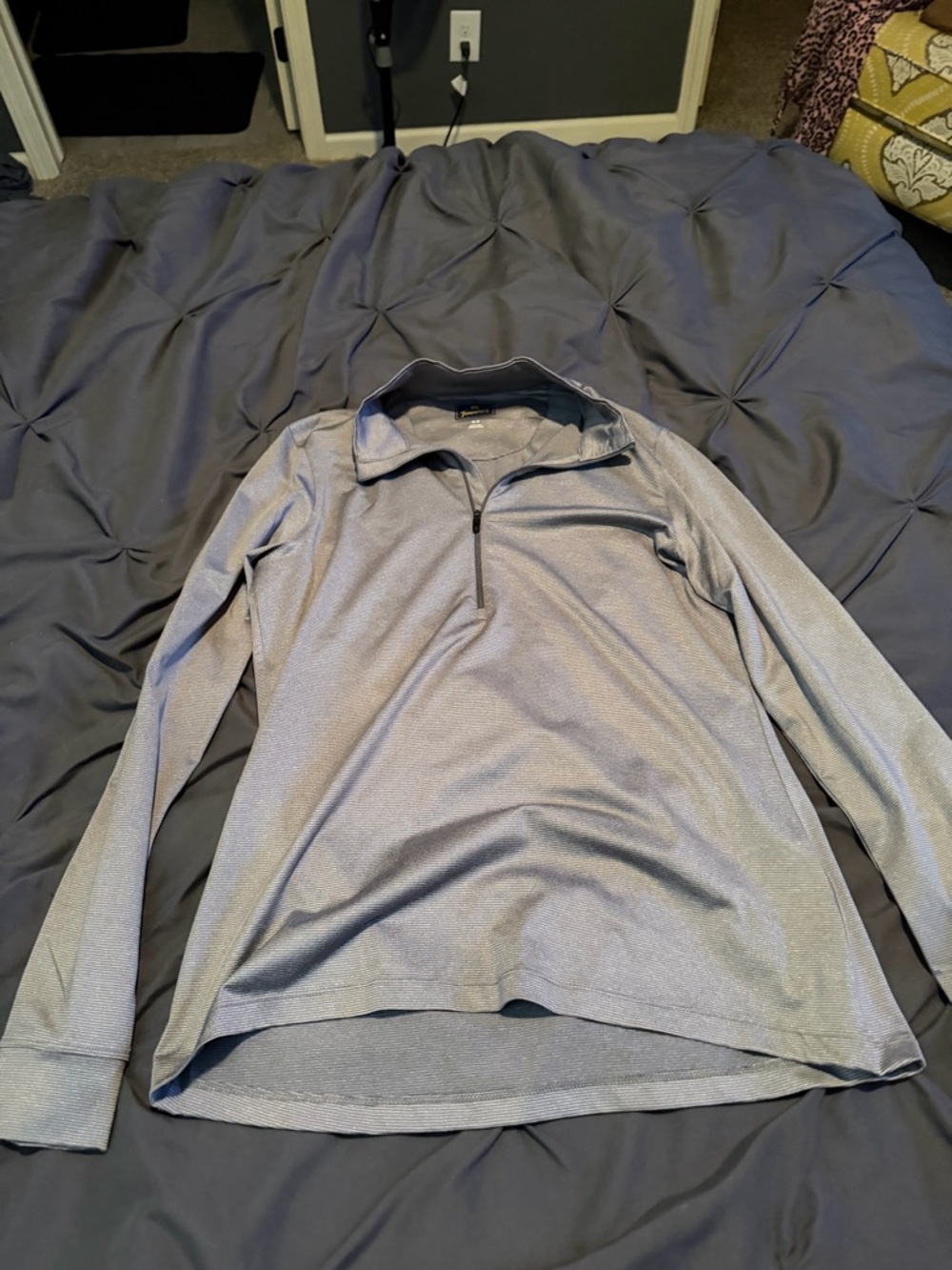 Womens Quarter-Zip Pullover - Light Heather Gray